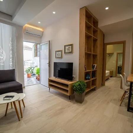 A Rustic Private With 1 Bedroom In Center * Sarande