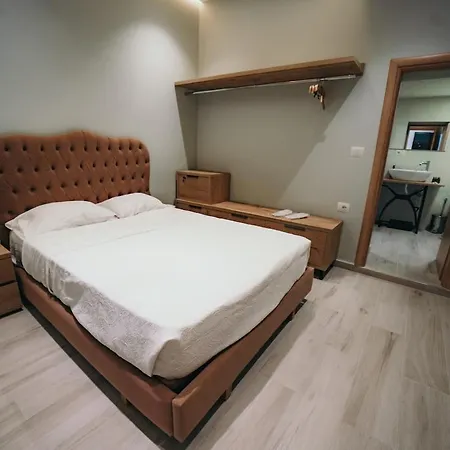 Apartment A Rustic Private With 1 Bedroom In Center Sarande