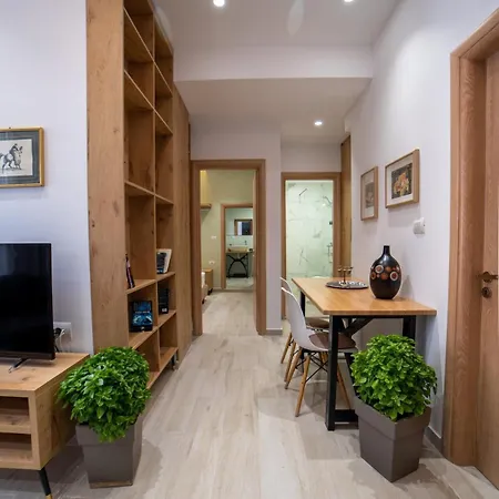 A Rustic Private With 1 Bedroom In Center * Sarande